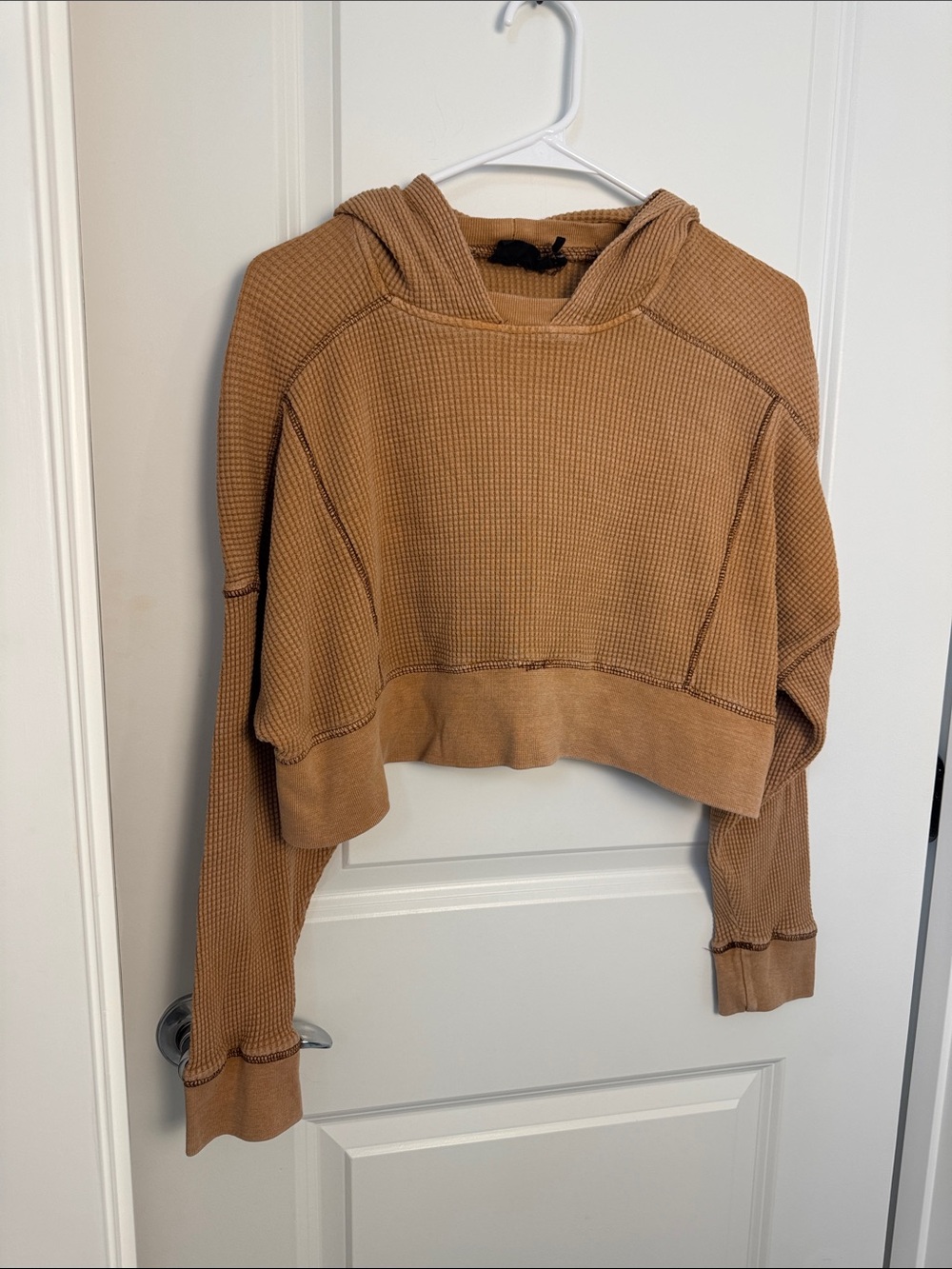 Urban Outfitters Cropped Waffle-Knit Hoodie Sweater in Tan